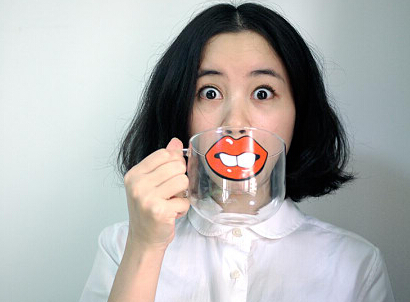 全瓷牙容易崩盘吗